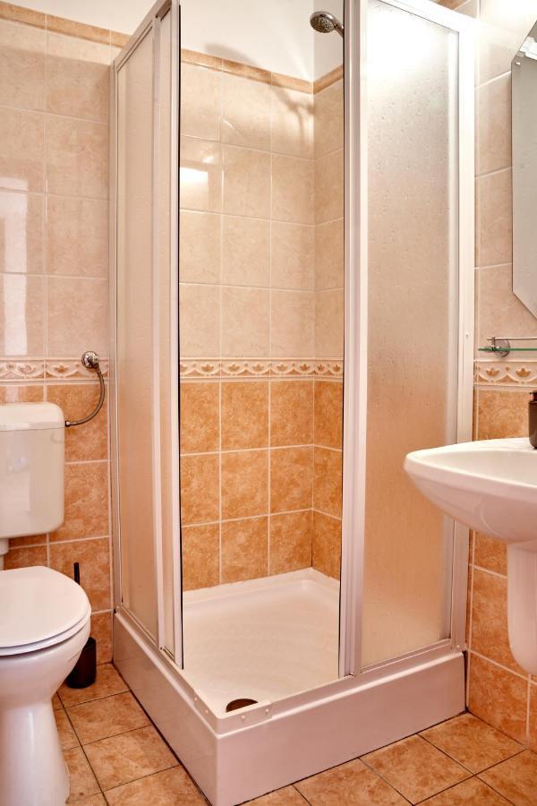 Vojtek Pince Vendeghaz Guest house Villany